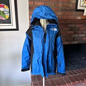 VTG The North Face Women’s Gore-Tex Summit Series Jacket in Blue Sz S